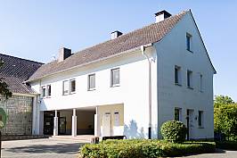 Gebäude der Grundschule Scharmede