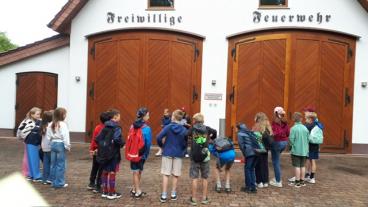 Klasse 3b : Ortserkundung Thüle